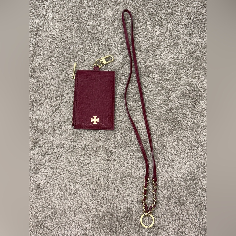 Tory Burch Emerson Card lanyard Burgundy - Picture 4 of 5